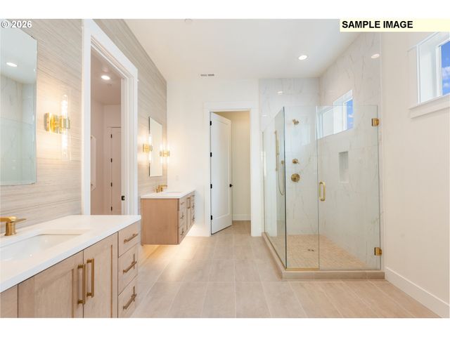 670 N Y St, Washougal, WA 98671