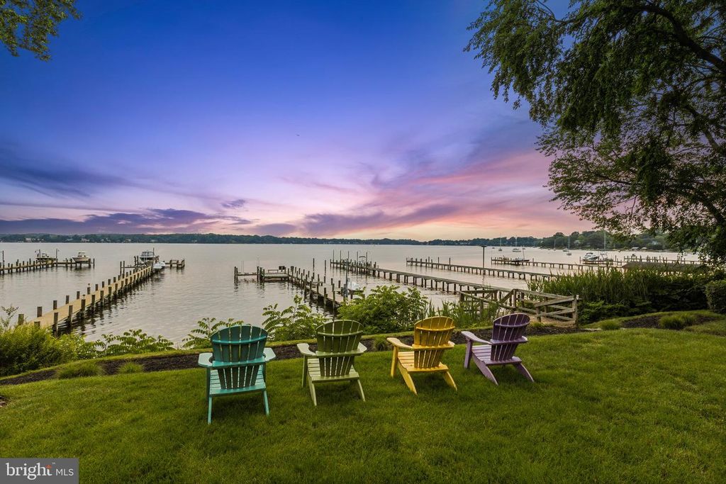 922 OLD COUNTY RD, Severna Park, MD 21146