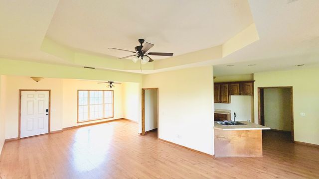12407 S Us 231, Cottonwood, AL 36320