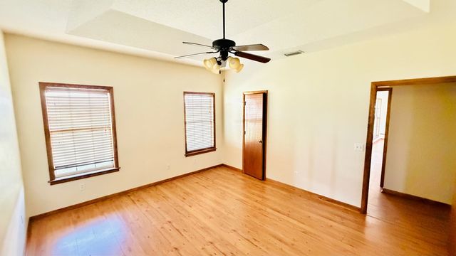 12407 S Us 231, Cottonwood, AL 36320