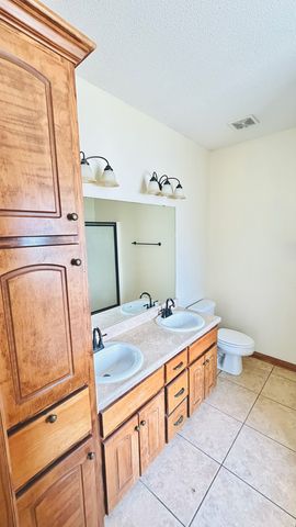 12407 S Us 231, Cottonwood, AL 36320