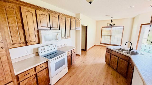 12407 S Us 231, Cottonwood, AL 36320