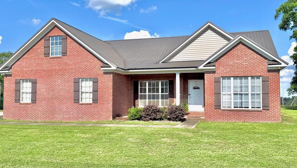12407 S Us 231, Cottonwood, AL 36320