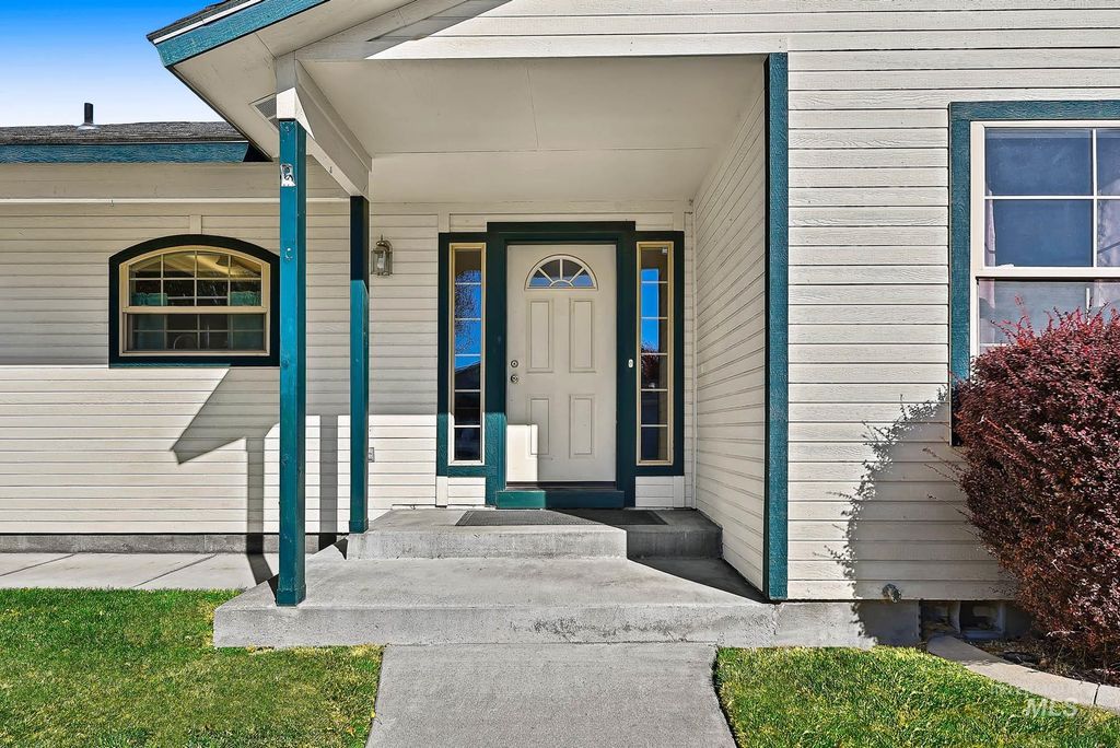 100 W 14th N, Mountain Home, ID 83647 photo 4