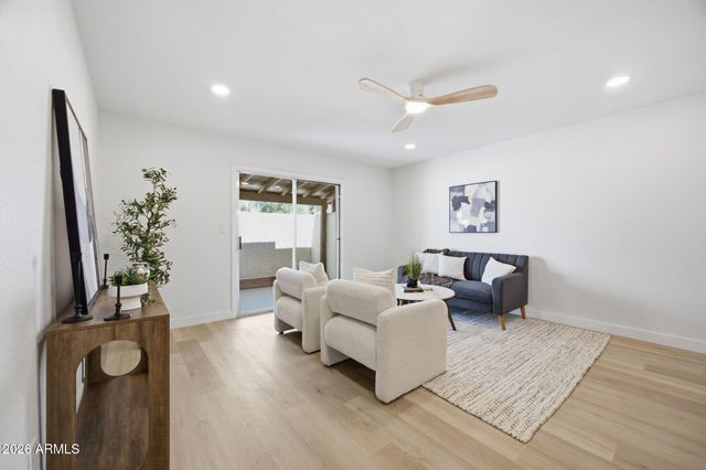 4547 W MCLELLAN Road, Glendale, AZ 85301