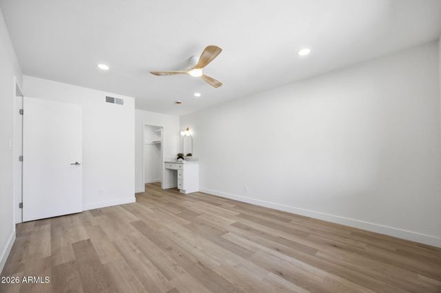 4547 W MCLELLAN Road, Glendale, AZ 85301