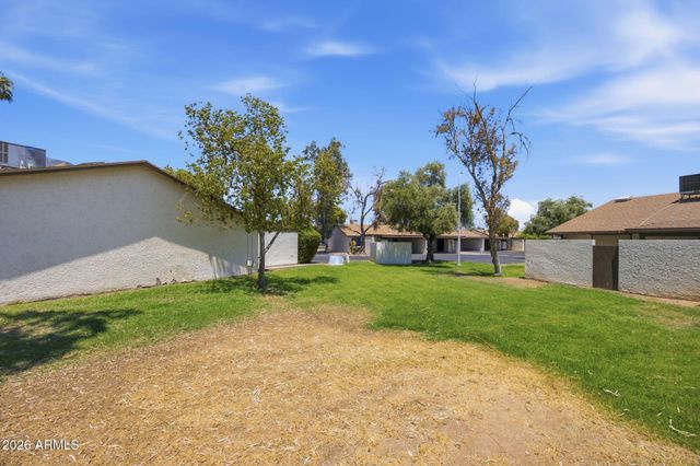 4547 W MCLELLAN Road, Glendale, AZ 85301