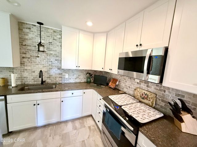 2679 Choctaw Trail, Marianna, FL 32446