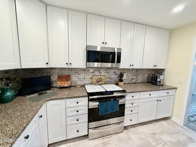 2679 Choctaw Trail, Marianna, FL 32446