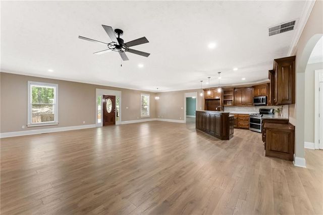 3807 Al Mangum Road, Talmo, GA 30575
