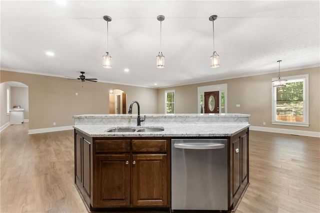 3807 Al Mangum Road, Talmo, GA 30575