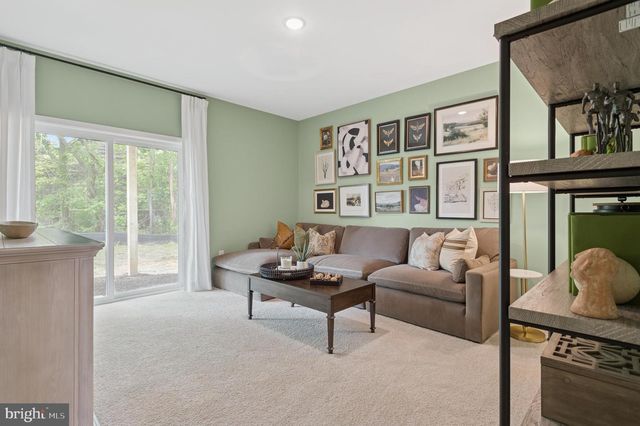 60 SILVERBELL AVE, Berlin, NJ 08009