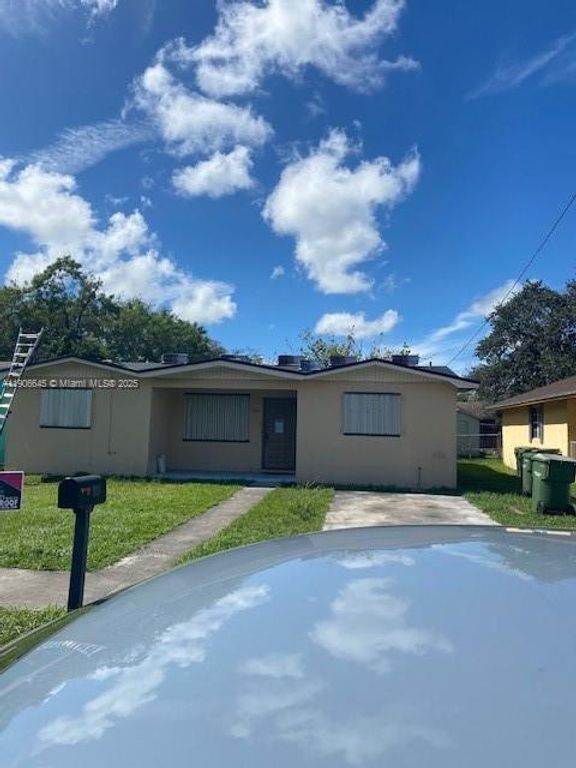 524 SW 12th Ave, Homestead, FL 33030