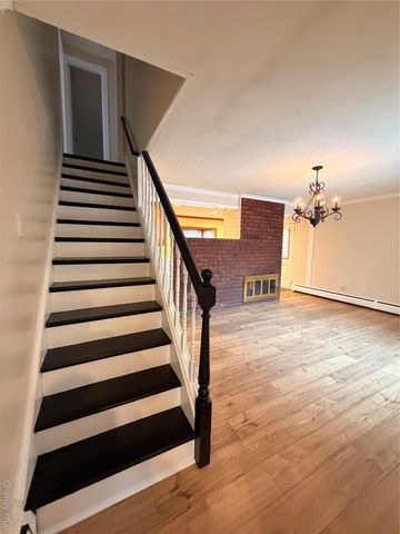 12 Elves Lane, Levittown, NY 11756