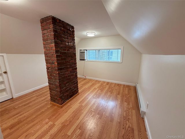 12 Elves Lane, Levittown, NY 11756