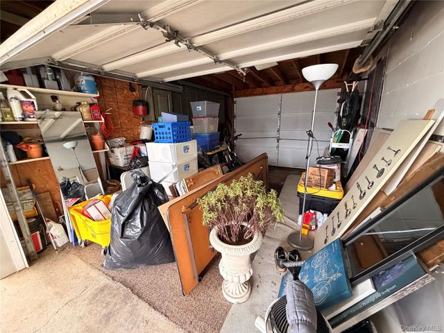 12 Elves Lane, Levittown, NY 11756