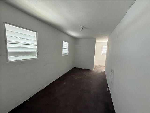 R - 2 Canaria JARDINES DE BORINQUEN, Carolina, PR 00982