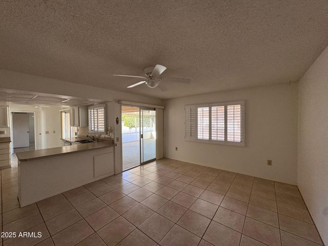 17614 N BUNTLINE Drive, Sun City West, AZ 85375