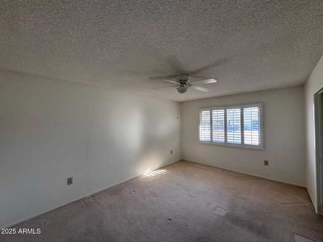 17614 N BUNTLINE Drive, Sun City West, AZ 85375