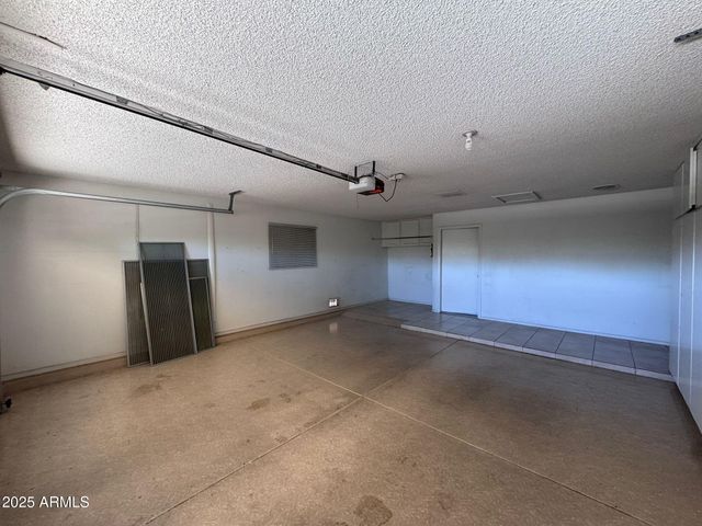 17614 N BUNTLINE Drive, Sun City West, AZ 85375