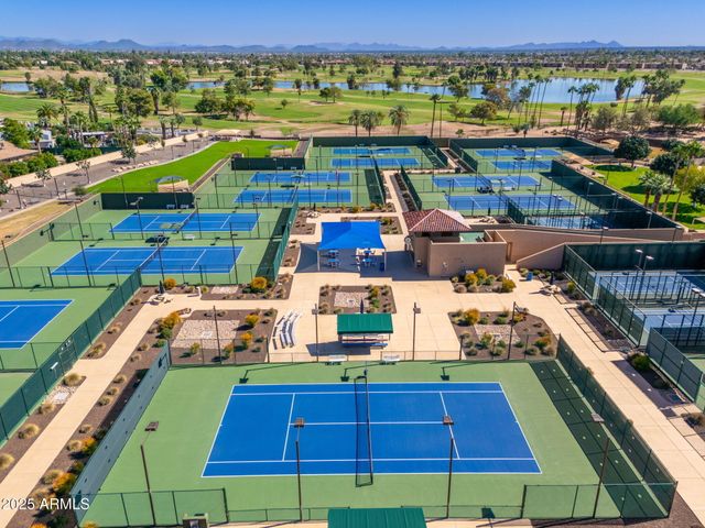 17614 N BUNTLINE Drive, Sun City West, AZ 85375