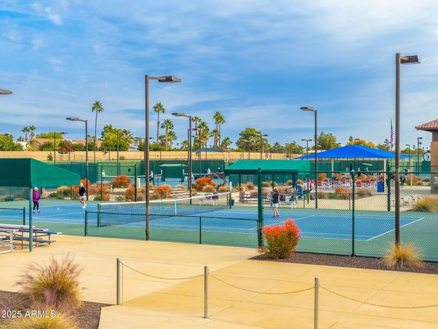 17614 N BUNTLINE Drive, Sun City West, AZ 85375