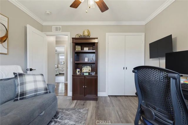 5210 E Canton Street, Long Beach, CA 90815