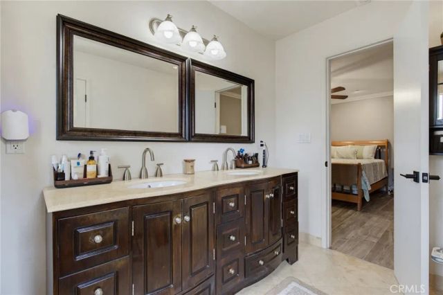 5210 E Canton Street, Long Beach, CA 90815