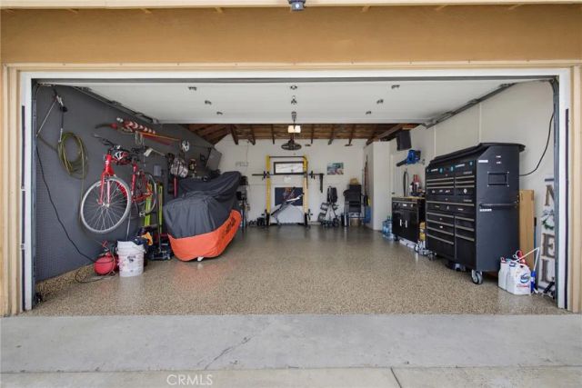 5210 E Canton Street, Long Beach, CA 90815