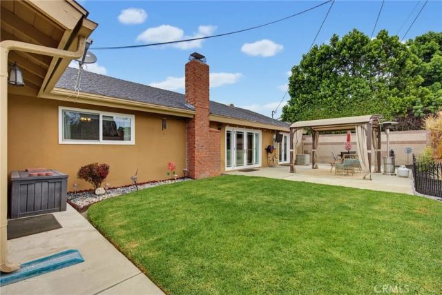 5210 E Canton Street, Long Beach, CA 90815