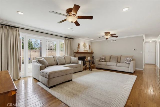 5210 E Canton Street, Long Beach, CA 90815