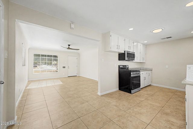 3621 N 21ST Drive, Phoenix, AZ 85015