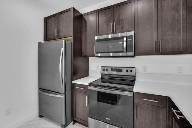 6947 PINES CIRCLE 21, Coconut Creek, FL 33073