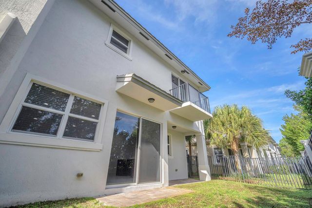 6947 PINES CIRCLE 21, Coconut Creek, FL 33073