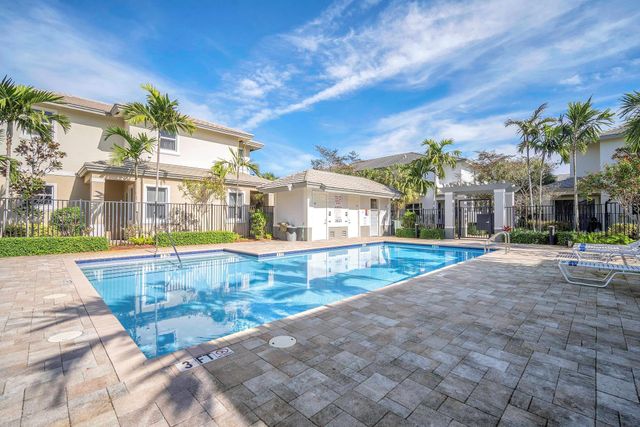 6947 PINES CIRCLE 21, Coconut Creek, FL 33073