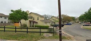 512 Eberhart LN 401, Austin, TX 78745