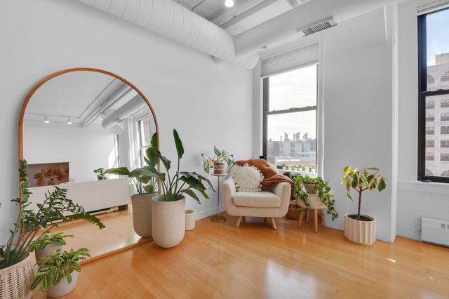 210 South Street U:6-4, Boston, MA 02111