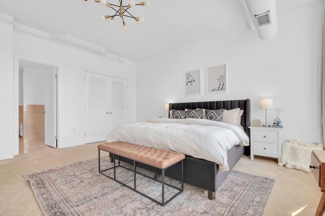 210 South Street U:6-4, Boston, MA 02111