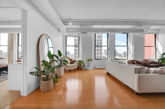210 South Street U:6-4, Boston, MA 02111