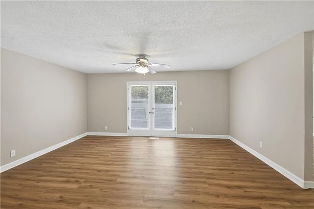 5949 James Road, Austell, GA 30168