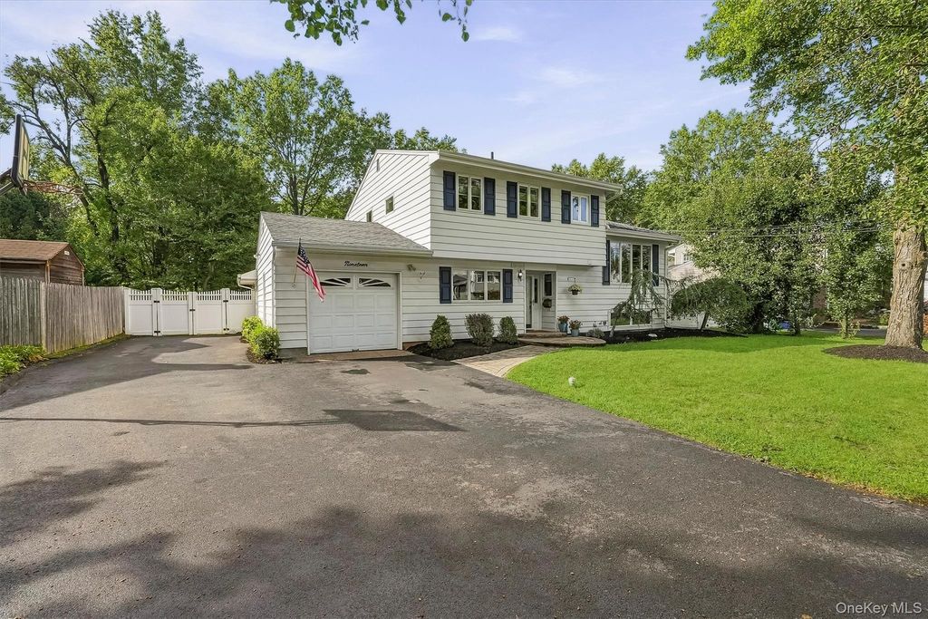 19 Dutch Hollow Drive, Orangeburg, NY 10962 — photo 3
