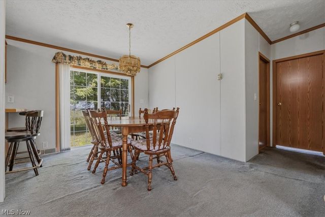4731 State Route 555, Little Hocking, OH 45742