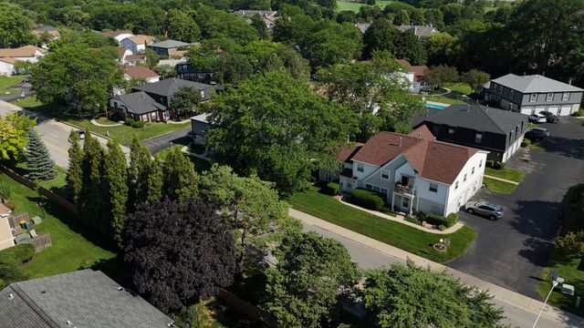 1204 Inverrary Lane -, Deerfield, IL 60015