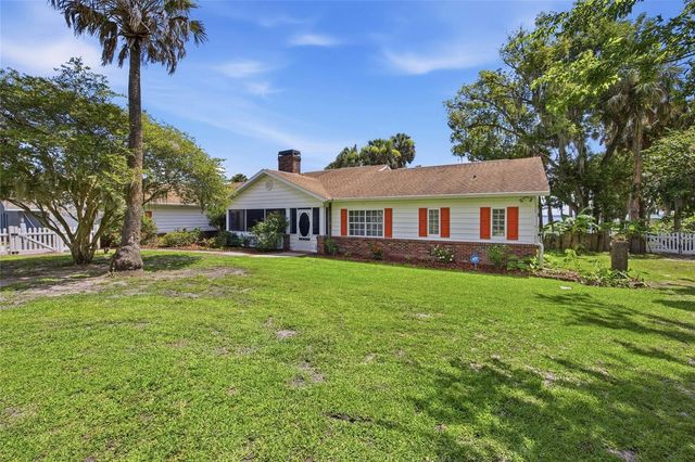 1100 N PALMETTO STREET, Leesburg, FL 34748