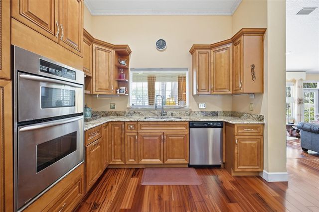 1100 N PALMETTO STREET, Leesburg, FL 34748