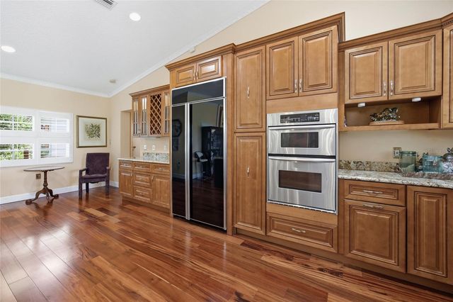 1100 N PALMETTO STREET, Leesburg, FL 34748