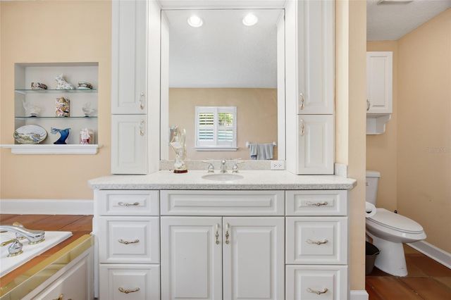 1100 N PALMETTO STREET, Leesburg, FL 34748