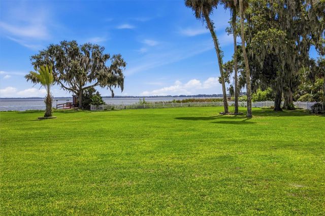 1100 N PALMETTO STREET, Leesburg, FL 34748