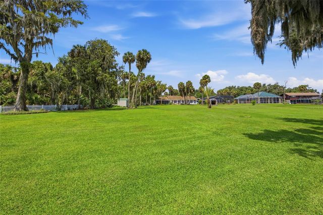 1100 N PALMETTO STREET, Leesburg, FL 34748