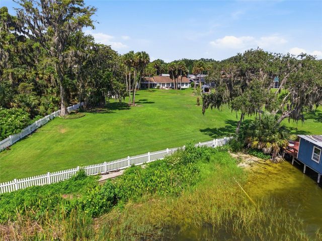 1100 N PALMETTO STREET, Leesburg, FL 34748
